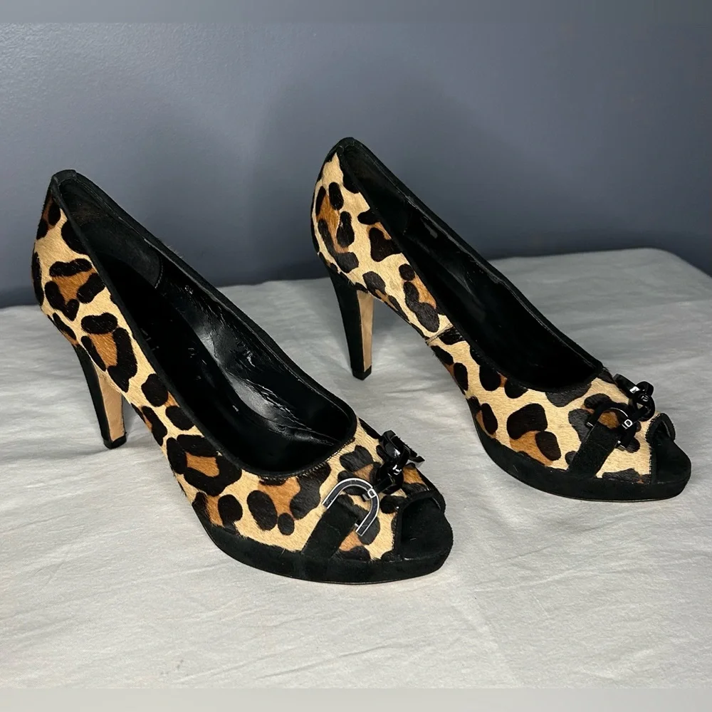 Vaneli Leopard Print Calf Hair Peep Toe Pumps Heels Womens‎ Size 8 Classic Fall